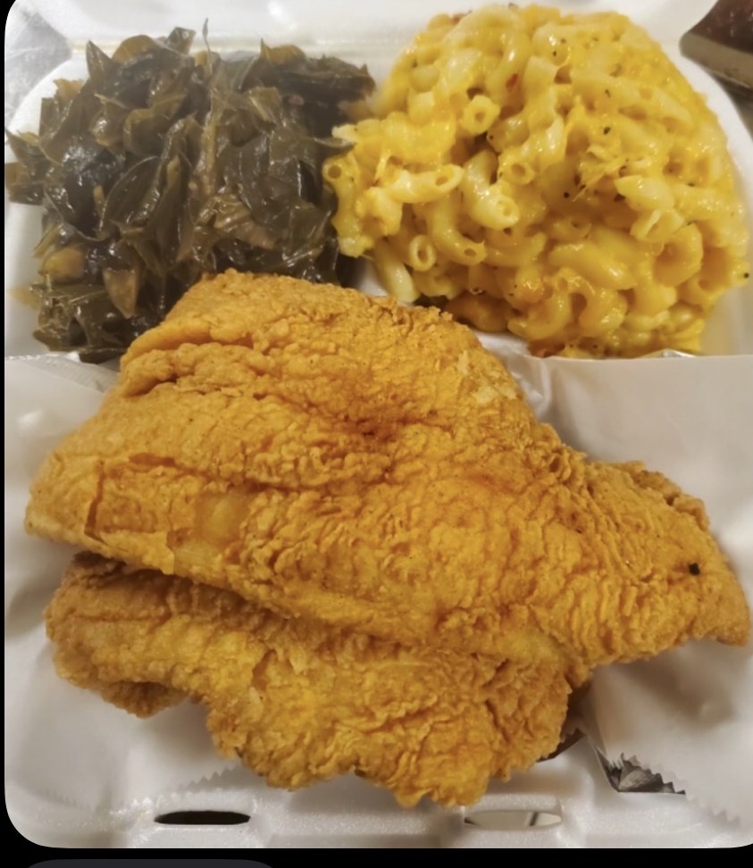 Catfish Dinner (2pc)